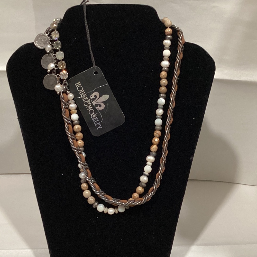 Brown and Cream Beaded Necklace